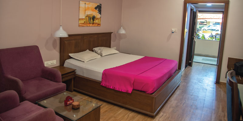 Deluxe A/C Double Room /website/images/new-pics/deluxe-ac-double-new-2.jpg